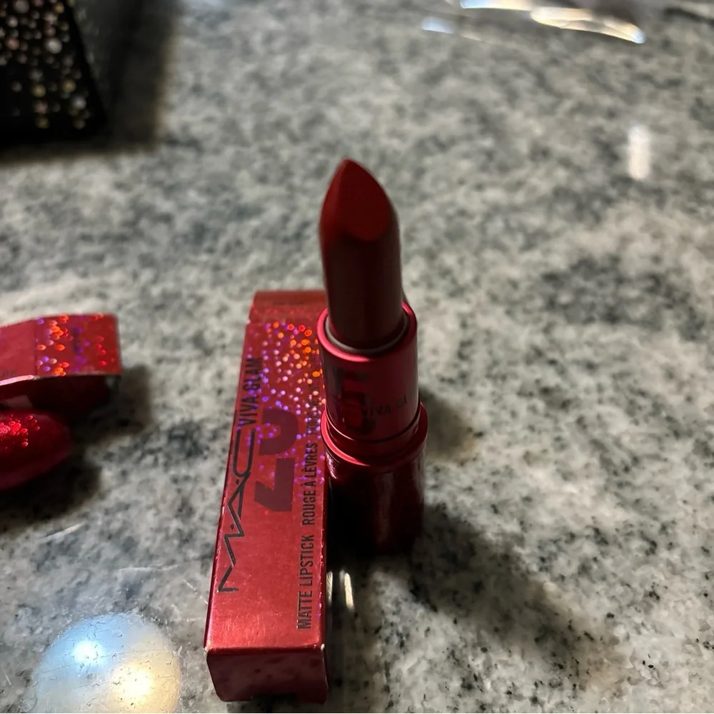 MAC Viva Glam I Lipstick (Intense Brownish Blue-Red) Matte 25th Anniversary NEW